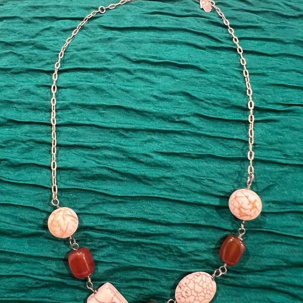 Hand Picked-925 Silver: Jasper -white Beaded Necklace